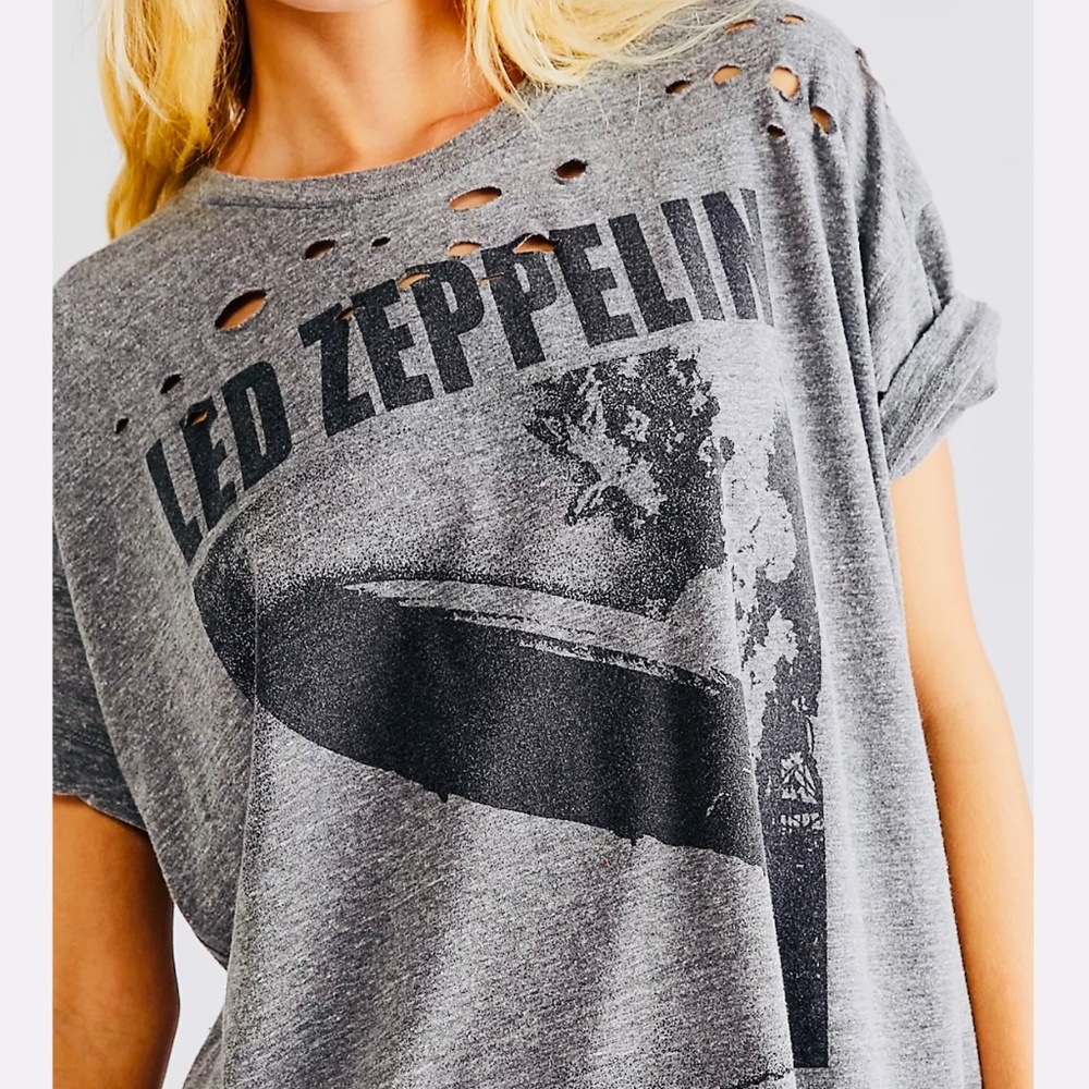 Led Zeppelin Blimp 1969 Merch Tee